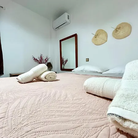 Holiday home Philoxenia House In Asklipio