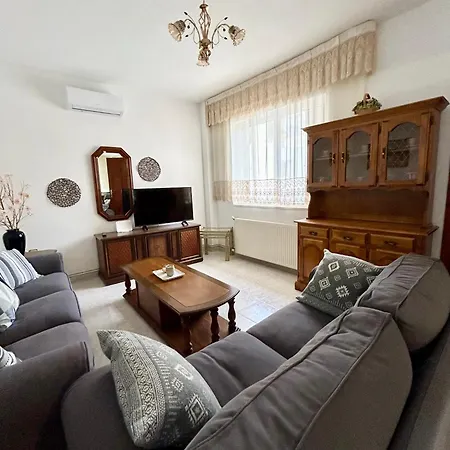 Philoxenia House In Asklipio Holiday home