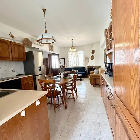 Semesterbostad Philoxenia House In Asklipio *